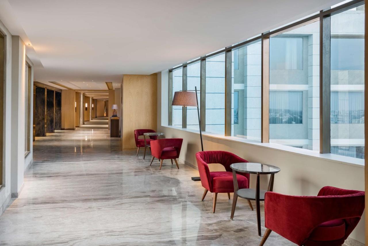 Radisson Bhopal Hotel ภายนอก รูปภาพ