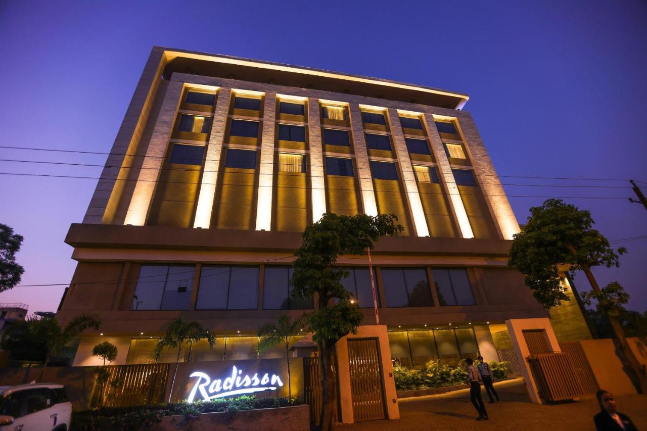 Radisson Bhopal Hotel ภายนอก รูปภาพ
