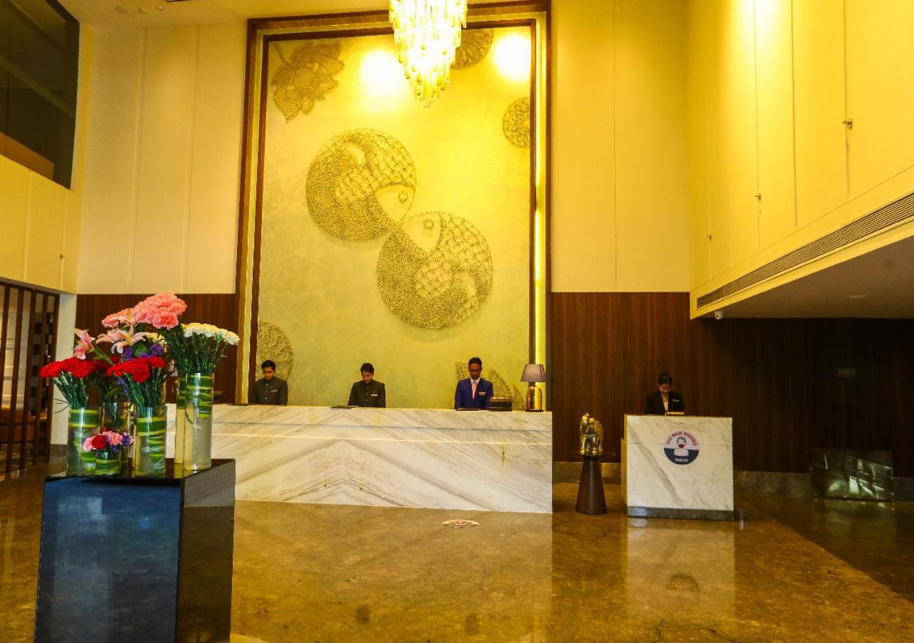 Radisson Bhopal Hotel ภายนอก รูปภาพ